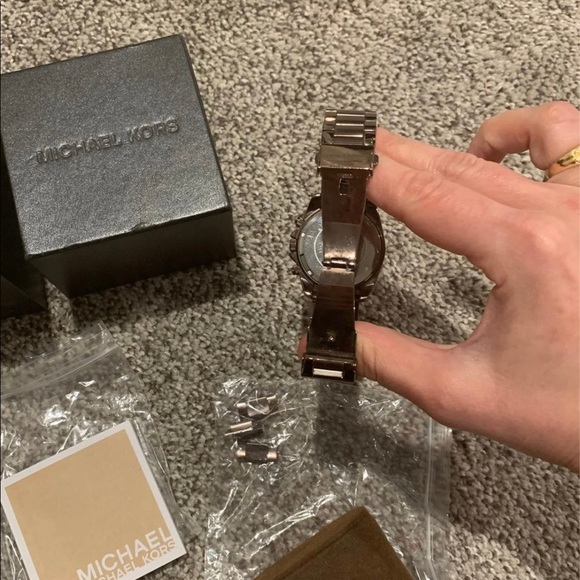 Micheal Kors MK metal watch